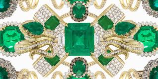 Measures approximately 0.59l x 0.57w. 30 Unique Emerald Engagement Rings Beautiful Green Emerald Engagement Rings
