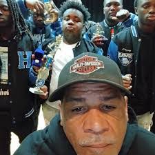 Aaron Strader's Instagram, Twitter & Facebook