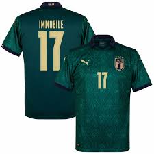 Das nicht nur von liebhabern genannte „bella italia ist weltberühmt für seine kunstgeschichte, architektur, fußball. Puma Italien Renaissance 3 Immobile 17 Trikot 2020 2021 Offizielle Beflockung