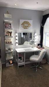 Makeup Room Ideas We Love The Elegant Makeup Room Ideas By Some Of The Best Beauty Bloggers On The Planet Makeup Roo Bedroom Decor Bedroom Design Room Decor