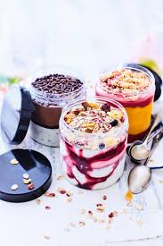 Yaourt Avec Sauce Aux Fruits Rouges Et Muesli Surgeles Picard Glace Et Sorbet Glace Maison Sans Sorbetiere Sorbetiere