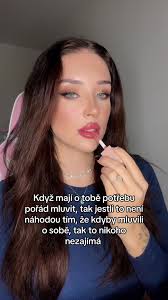 Pac a pusu: Když mluví o tobě