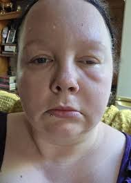 Hi is there anyone from Brompton regis tomo before 3 pm able to drop my  daughter in Dulverton for tooth out.im in Musgrove atm so unable to get her  there and shes