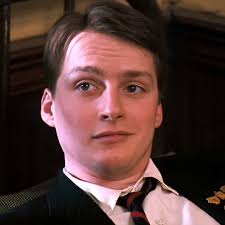 introducing: personalità multiple forgiate da anni e anni davanti a un  televisore