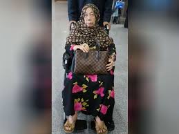 Jamaluddin jarjis yakin dengan barisan menteri yang telah dilantik ini kerana kepercayaan terhadap mereka sememangnya apa yang mereka perlukan dalam membolehkan mereka mentadbir negara ini. Update Jamaluddin Jarjis Mother Seeks Share Of Son S Rm2 Billion Estate