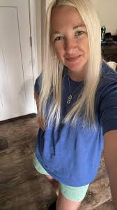 Here we go!! Guess how many Sixlets are in Pampered Chef's RockCrok  Everyday Pan! Guess as many times as you want between now and tomorrow at  1:30pm! The person who gets closest