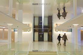 Soffitto Teso A Specchio In Azienda La Defense Tensocielo Specchi Soffitto Progettazione