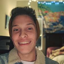 A list of who Andrew Cluff is following