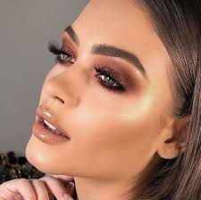 Are You Ready For Autumn Winter How To Make Up On Closed Cool Days You Can Find All Of 2020 21 Fall Winter Eyeshadow Natural Prom Makeup Eyeshadow Looks