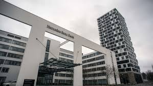 Ihre kreditkarte wird sofort gesperrt, sodass ein missbrauch ausgeschlossen ist. Stuttgart Musterfeststellungsklage Auch Gegen Mercedes Benz Bank Wirtschaft Stuttgarter Zeitung