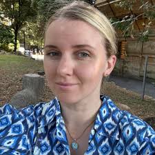 I am SO EXCITED to announce the NEW DECADE NEW YOU 21-Day Challenge! It's a  FullyRaw AND Vegan Health & Fitness Program! Sign-ups start now here:  https://challenge.fullyraw.com/2020 🎉🍉✨ ✨ I'm FullyRaw vegan,