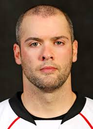 Player photos for the 1999-00 Pickering Panthers at hockeydb.com