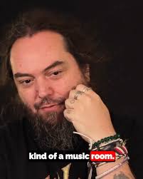 Hatebreed guitarist Wayne Lozinak shreds the riffs he most enjoys playing  live.