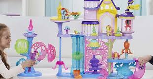 See a recent post on tumblr from @texasuberalles about canterlot. Top 9 Igrovyh Naborov I Figurok My Little Pony 2017 2018