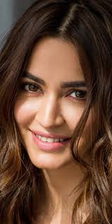 kriti kharbanda hd wallpapers indian actress wallpaper 4k 800x1600 wallpaper teahub io kriti kharbanda hd wallpapers indian