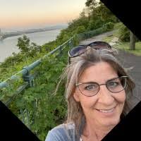 20+ "Karen Laster" profiles