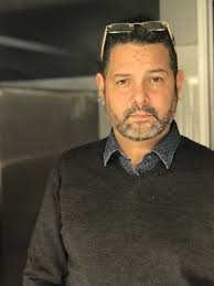 Birdman or (The Unexpected Virtue of Ignorance) (2014)