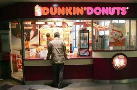 Providence bruins opening night fueled by dunkin'. Gast Verklagt Dunkin Donuts Jetzt Gibt Es Drei Kostenlose Backwaren Fur Alle Panorama Stuttgarter Zeitung