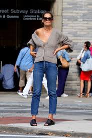 She got her start on the classic '90s show dawson's creek. Katie Holmes Wore A 520 Cashmere Bralette And People Are Obsessed