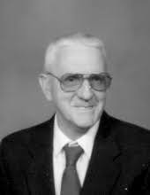 Obituary information for Robert William MacKenzie