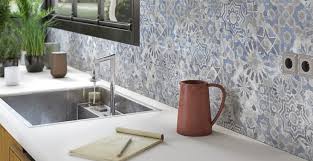 6 Idees Pour Choisir Ou Relooker Sa Credence De Cuisine M6 Deco Fr