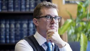 Roundabout that leads back to prison roster