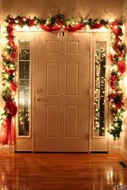 40 Christmas Decorating Ideas That Will Bring Joy To Your Home Christmas Decorations Christmas Lights Christmas Seasons