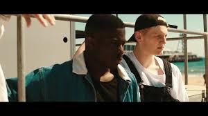 Comedian pian cecupak, whose real name is mohd rafik abdul raman, died at 11pm yesterday at his mother's sentul murni flats in taman datuk . Pian Cecupak