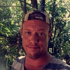 Christopher Fielding's Instagram, Twitter & Facebook