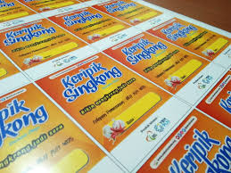 Stiker label makanan i 0896 4483 5398 cetak contoh hasil desain label abon ikan cakalang cartoon surabaya via cartoonsurabaya.com. Sticker Label Teman Print