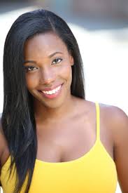 Jennifer Renee's Instagram, Twitter & Facebook