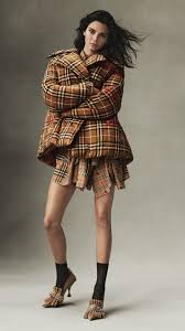 Find and save images from the kendall jenner {photoshoots} collection by camille (ceratopsian) on we heart it, your everyday app to get lost in what you love. 131963 Kendall Jenner Vogue Photoshoot Mocah Org