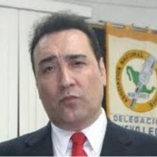 Victor Manuel Luján (@maisterchou)