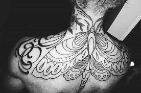 Awesome Mens Black Ink Outline Upper Back Tattoo Of Moth Tattoos Moth Tattoos Moth Tattoo