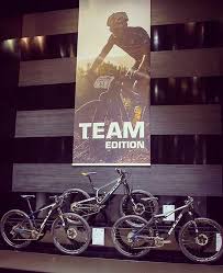 Gefallt 100 Mal 3 Kommentare Texi5 Auf Instagram Want To See These Bikes And Much More In Detail Tomorrow At 12 O Clock We Show You The Whole Bulls See