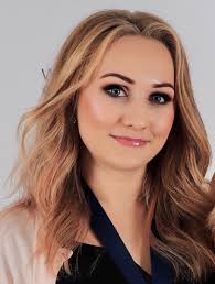 File:Karolina Witkowska Beauty Therapy Body 2018 (cropped).jpg