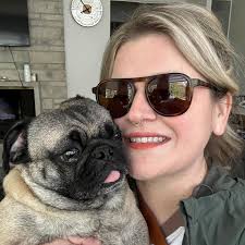 Alison (Wise) Best (@heretopetdogs) · Instagram 照片和Reels