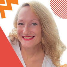 Julie Halper's Instagram, Twitter & Facebook