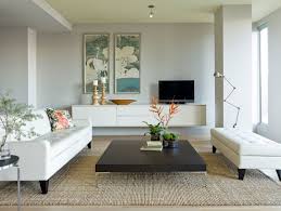 Red coffee tables, red coffee table decorations, red coffee table runner are correct selections in an effort to make your coffee table more wonderful. How To Style A Coffee Table