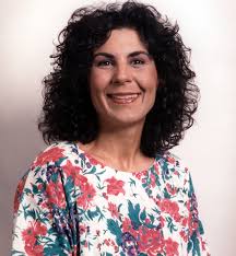 Nikki Gianulias won a doubles title at the 1981 USBC Women's Championships;  team titles in 1986 and 1997; and a singles-event title in 1999. Gianulias  earned 18 professional bowling titles and was