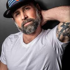 Aaron Skiles Music (@AaronSkilesMusic) - Facebook
