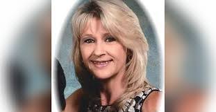 Debbie Ruffner's Instagram, Twitter & Facebook