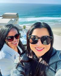 Gina Rye (@ginarye) • Instagram photos and videos