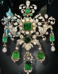 emerald and diamond corsage ornament originally belonged to elisabeth 1815 1885 princess karl of hessen darmst emerald jewelry royal jewelry vintage jewelry