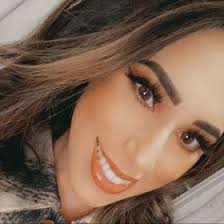 lizet lopez (mermaidliz_)