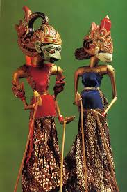 Dalangs are masters at the art of puppetry, storytelling and philosophy. 78 Wayang Ideas In 2021 Shadow Puppets Puppetry Puppets
