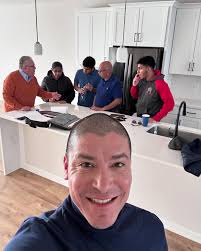 Robert Bella Hatt (@rbhmakesmoves) · Annapolis, MD