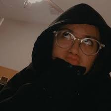 Anais Powell's Instagram, Twitter & Facebook