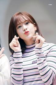 Cheap jewelry packaging & display, buy quality jewelry & accessories directly from china suppliers:kpop iz*one nako hitomi yena yujin chaewon sakura yuri . 181104 Mokdong Kobaco Hall Fan Signing Yujin Izone Yuri Sakura