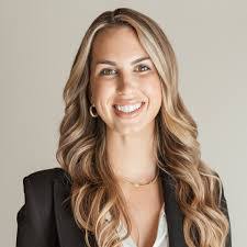 Nicole Braithwaite's Instagram, Twitter & Facebook